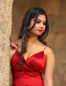 call girl service in Taraiya